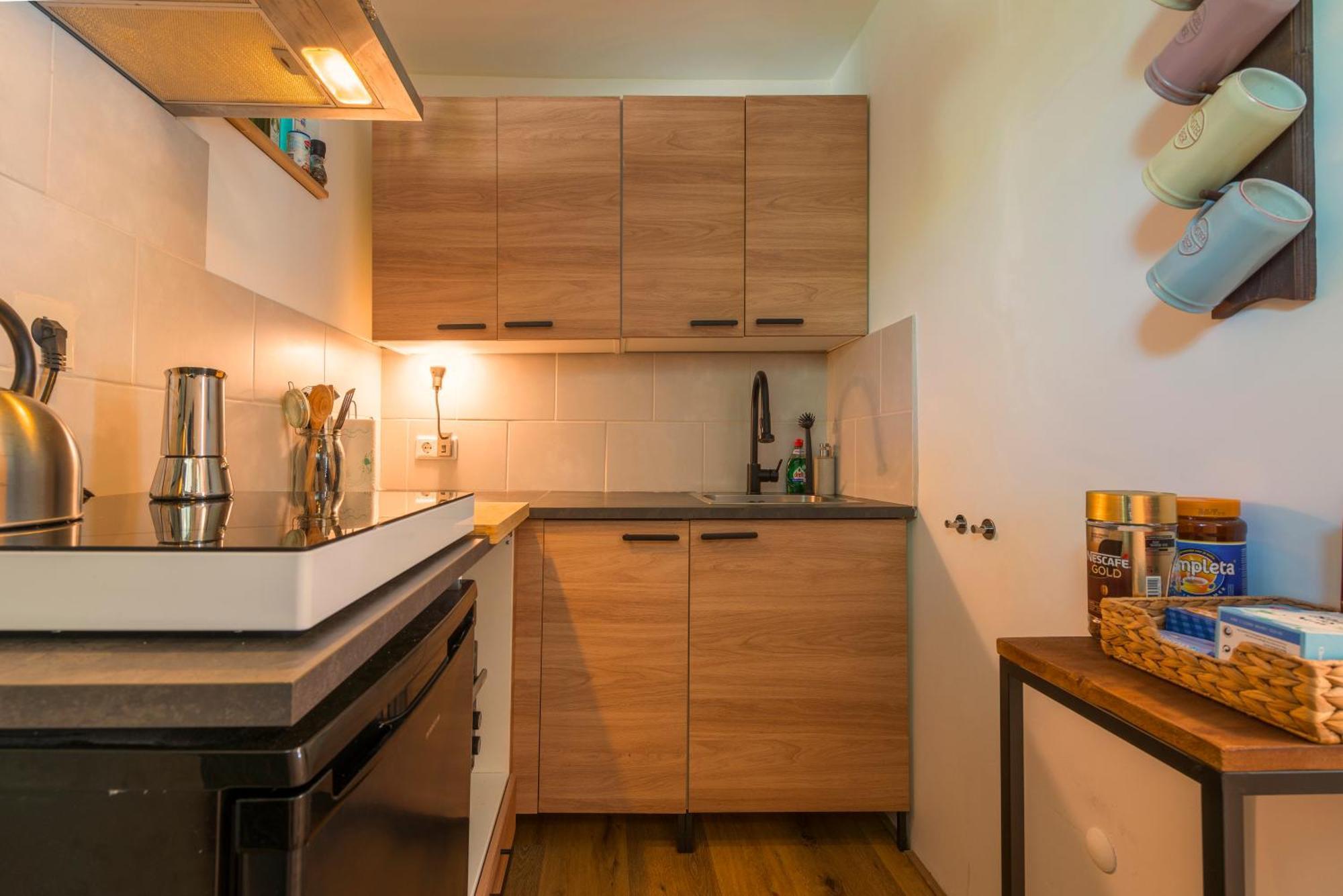 Tiny House - Leenfietsen, Eigen Keuken En Badkamer Nijmegen Bagian luar foto